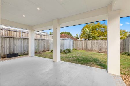 28 Premier Street, - Photo 4