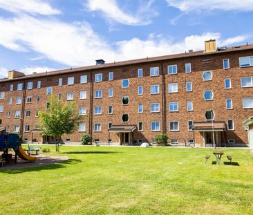 Biblioteksgatan 2 C - Foto 1