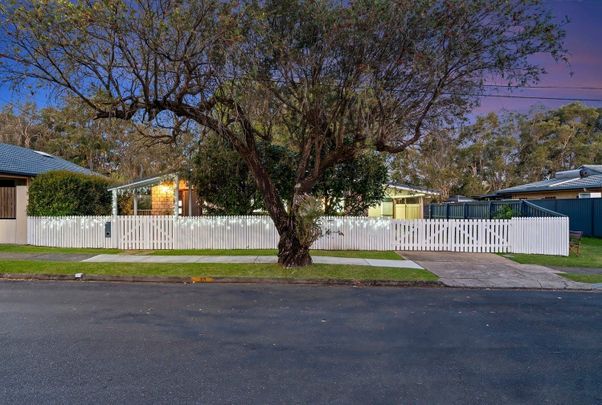 Charming Chirn Park Home – Walk to Everything - Photo 1