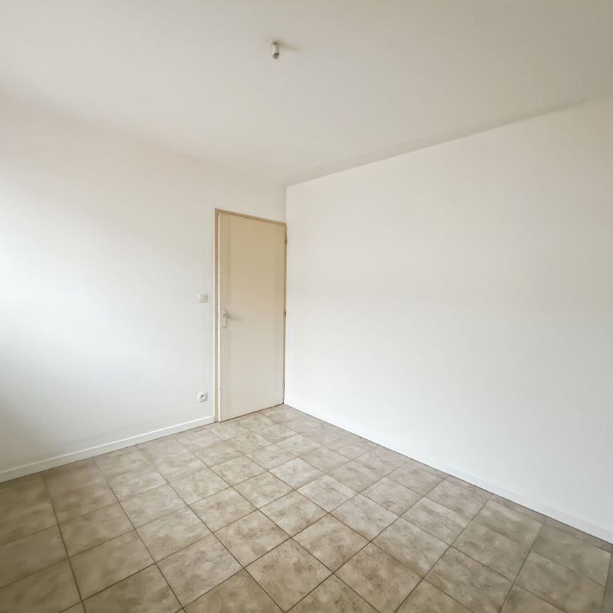 Appartement T3 Saint-Étienne-de-Tulmont à louer - Photo 1