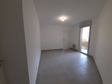 Appartement Trets 2 pièces 46.06 m² - Terrasse - Parking, - Photo 4