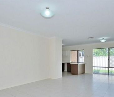 Modern Family Home- Spacious & Low-Maintenance - Photo 2