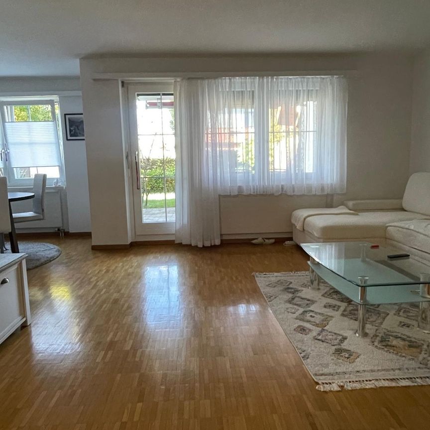 Willkommen in Ihrem neuen Zuhause an der Birkenstrasse 8 in Männedorf! - Photo 1
