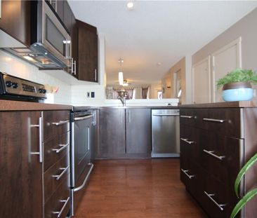 Beautiful 2 ensuited bdrms townhome for rent in Airdrie - Photo 6