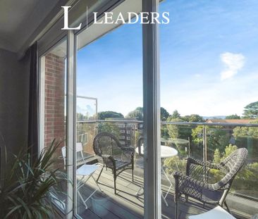 3 bedroom flat to rent - Photo 5