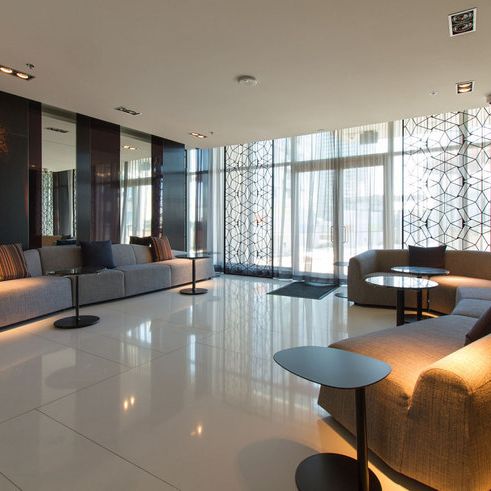 Richmond Street West - Photo 1