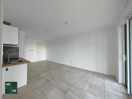 Location Appartement 2 pièces 38m² STRASBOURG 67000 - Photo 2