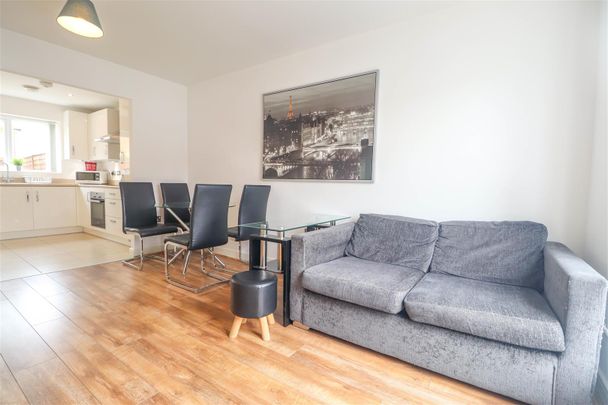 Burcot Road, Manchester - Photo 1