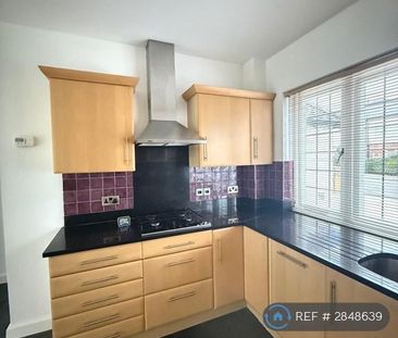 1 bedroom flat to rent - Photo 3