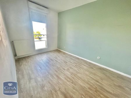 Location Appartement 4 pièces 106m² STE ADRESSE 76310 - Photo 3