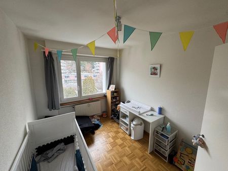 Appartement rénové avec grand balcon - Fribourg - Foto 3