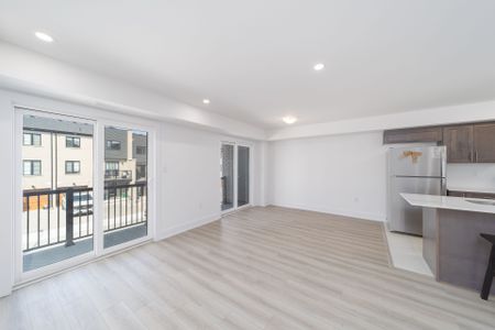 For Lease - 32 Wagon Lane Unit# 5, Barrie, Ontario - Photo 3