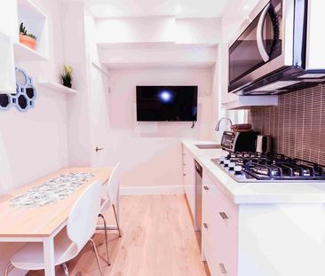 Euclid Avenue - Photo 3