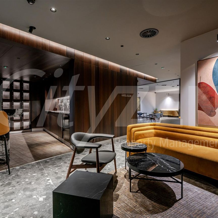 VISTA RIVER GARDENS, Trinity Way, Manchester - Photo 1