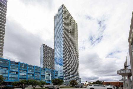For Lease - 1000 Portage Parkway Unit# 1801, Vaughan, Ontario - Photo 3