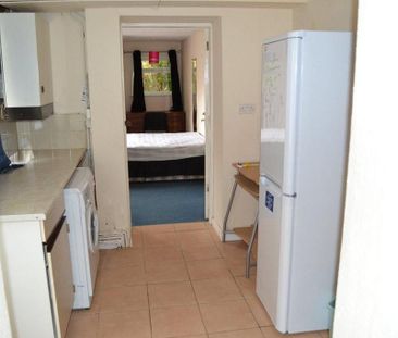 4 bedroom house to rent - Photo 1