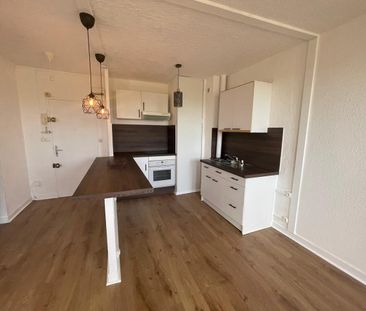 Marignane appartement de type 2 meublé avec cave Centre Ville le pa... - Photo 2