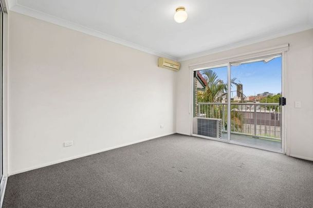 Spacious Townhouse with Private Yard in Gated Complex - Photo 1