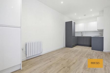 1 bedroom flat to rent - Photo 3