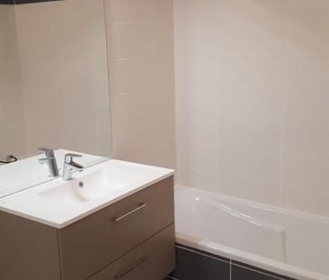 Location Appartement 2 pièces 44m² ARGONAY 74370 - Photo 5