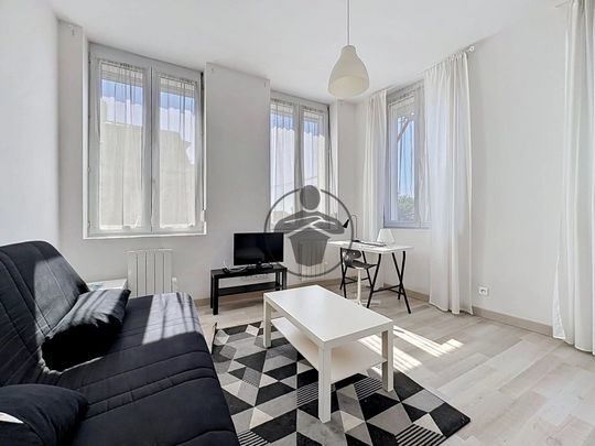 Location Appartement 1 pièces 23 m2 à Saint-Quentin - Photo 1