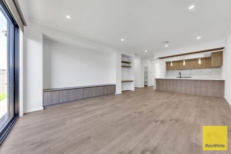 Luxury Upgrades, Unmatched Elegance - A Home That Inspires - Photo 4