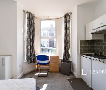 apartment to rent Southsea, PO5 - Photo 5