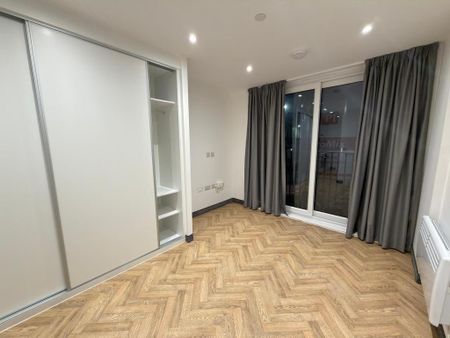 Studio to rent - Photo 5