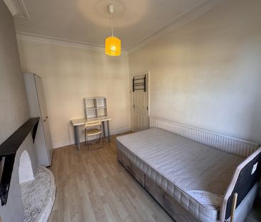 Garth Terrace, Burton Stone Lane - P10897 - Photo 5