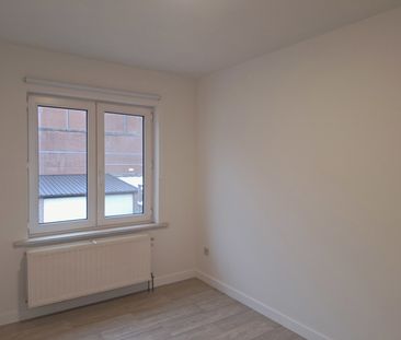 3-slaapkamerappartement met terras en garage op de 1ste verdieping. - Photo 6