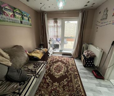 4 bedroom house to rent - Photo 1