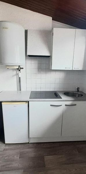 Location Appartement 1 pièce 10m² CLERMONT FERRAND 63000 - Photo 1