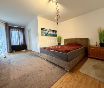 Neuwertige- Wunderschöne, großzügige 3 Zimmer Wohnung mit Balkon un... - Foto 4