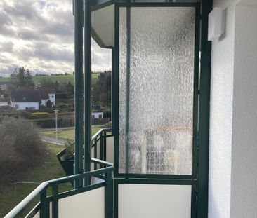 Wohnen im Grünen! 2-Raum-Wohnung mit Badewanne und Balkon in Zwötzen - Foto 4