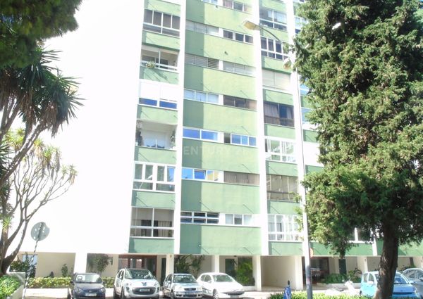 Apartamento T2 Totalmente Mobilado Cozinha Equipada Quinta do Marquês/ Oeiras