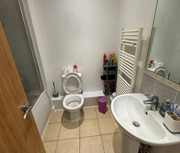 Room in a Shared Flat, Central House, E15 - Photo 6