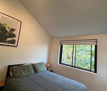 Dulwich Hill - Photo 1