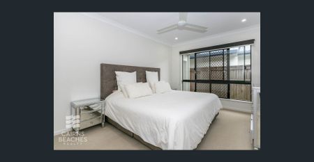 Modern Family Home - Photo 5