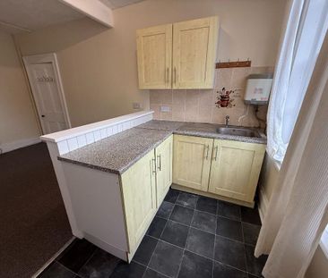 1 bedroom flat to rent - Photo 4