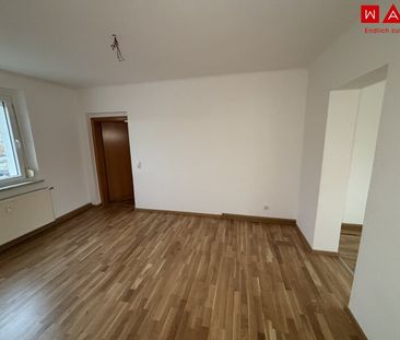 Außergewöhnliche 4-Zimmer-Familienwohnung in idyllischer Grünlage: ... - Photo 1