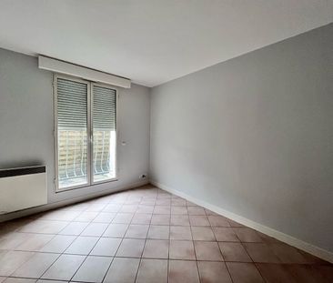 Appartement Courbevoie - 1 pièce - 17.43 m2 - Photo 2