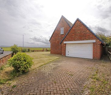 4 bed house to rent in Oak Road, Redcar, TS10 - Photo 3