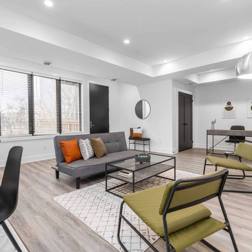 Queens Avenue - Photo 1