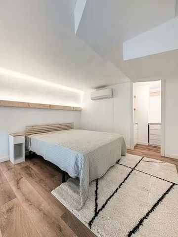 Carrer del Maresme, Barcelona, Catalonia 08019 - Photo 2