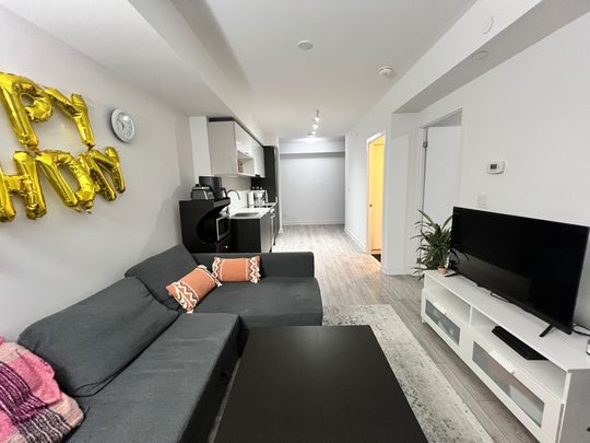 For Lease - 159 Wellesley Street Unit# 1701, Toronto, Ontario - Photo 1