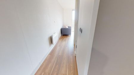 Studio to rent - Photo 2