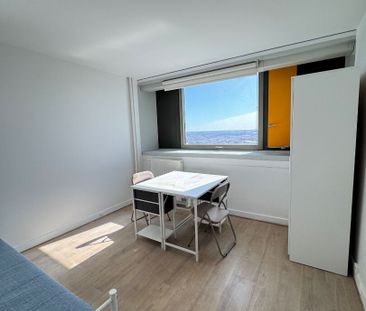 Apartment - Photo 2