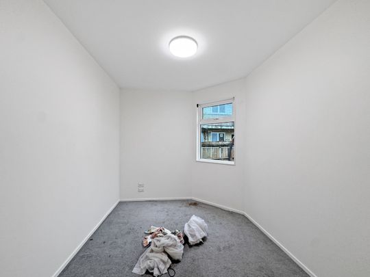 Welcome home to 25A Trafalgar Street. - Photo 1