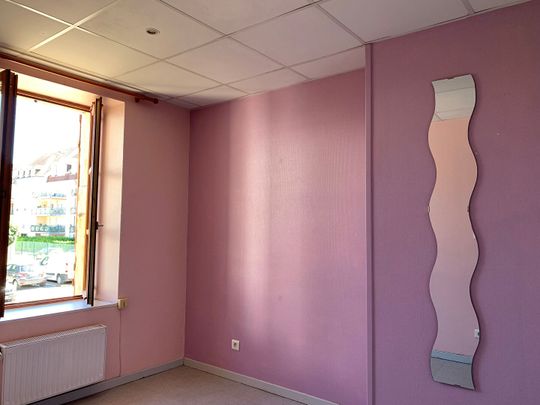 RUE DE LONGVIC – T2 – 37 m² - Photo 1