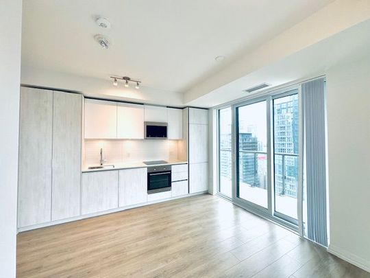 For Lease - 8 Widmer Street Unit# 3512, Toronto, Ontario - Photo 1